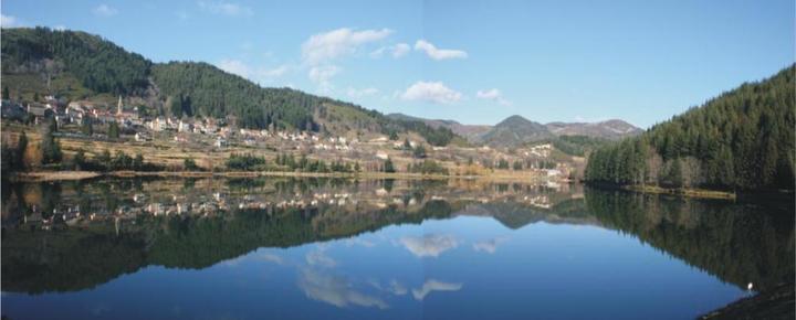 Lac de Saint Martial Lac de Saint Martial