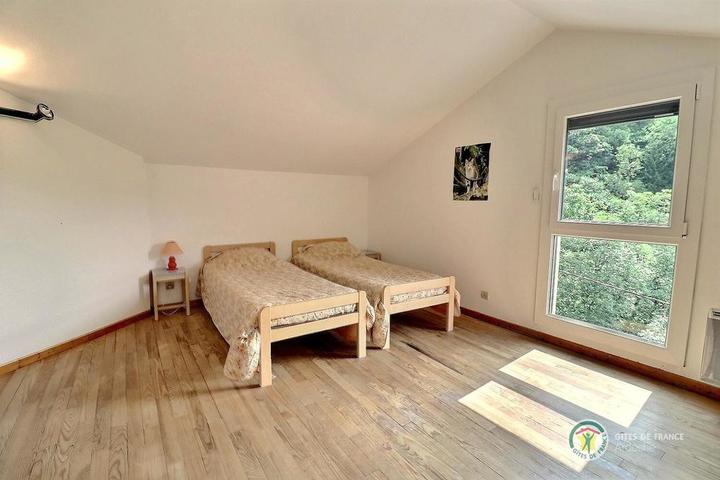 La chambre en mezzanine