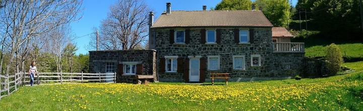 La Redoute, partie gîte et sa terrasse privative