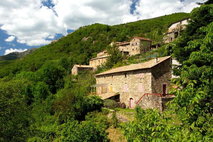 St-Pierre-de-Colombier - Le Prat ©S.BUGNON St-Pierre-de-Colombier - Le Prat ©S.BUGNON