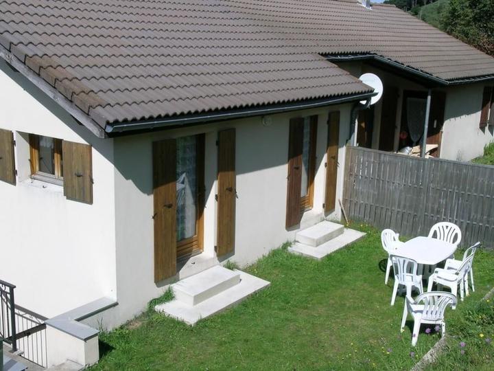 Vue sur la terrasse du gîte