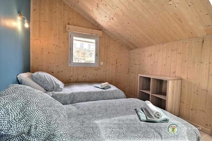 Chambre 2 à l'étage 2 lits modulables