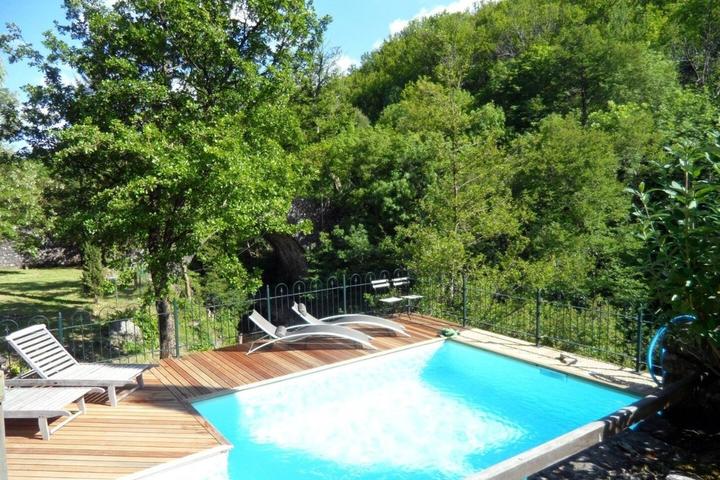 La Valadou - la piscine