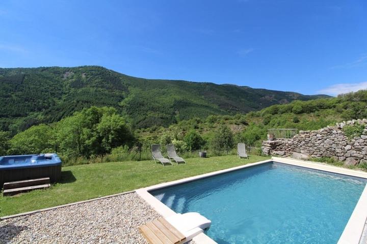 Chambre d'Hôtes - La Ferme de Chalas