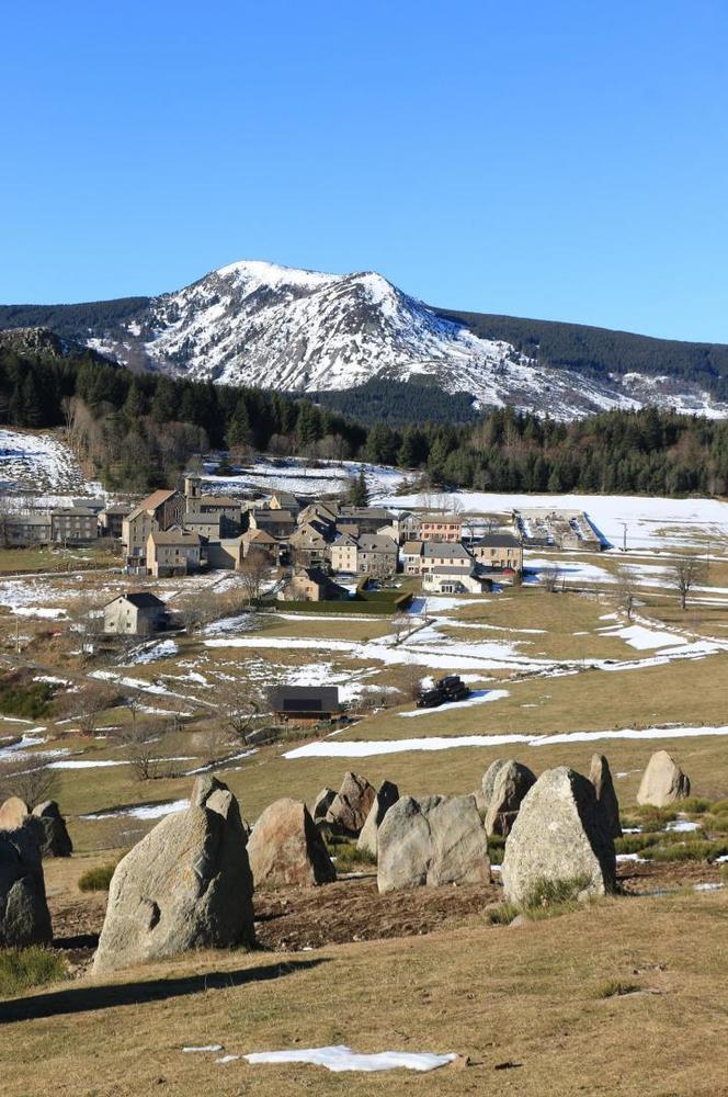 Borée et son tchier - oeuvre DE Serge et Fabienne Boyer