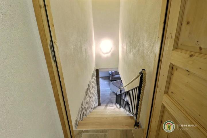 L'escalier avec rampe