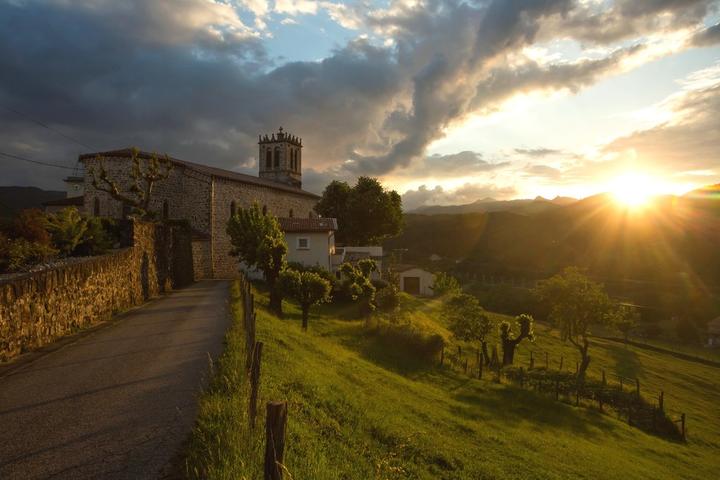 Prades - La vieille église ©S.BUGNON Prades - La vieille église ©S.BUGNON