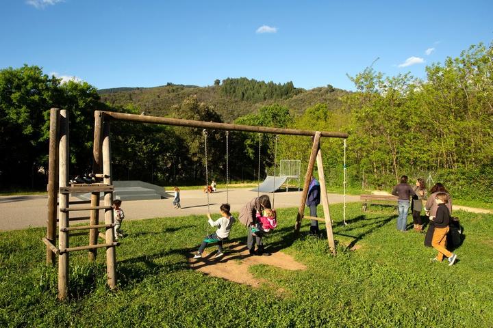 Pont-de-Labeaume - Aire de loisirs ©S.BUGNON Pont-de-Labeaume - Aire de loisirs ©S.BUGNON