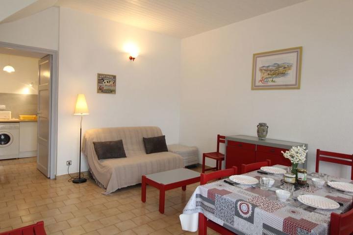 Le séjour et coin salon