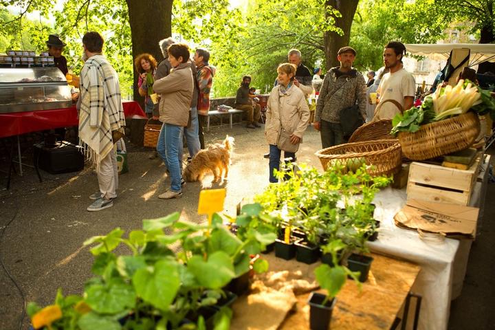 Chirols - Marché de producteurs-2 ©S.BUGNON Chirols - Marché de producteurs-2 ©S.BUGNON
