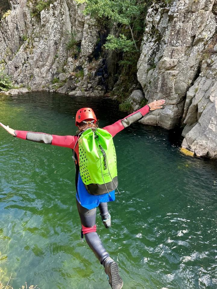 Descente du canyoning du Bas Chassezac en Ardèche