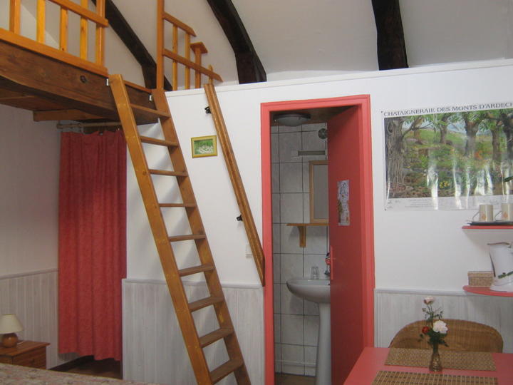 chambre famililale chambre familiale sablieres cevennes ardeche la ferme du fourre