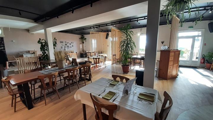 Aux Portes des Légendes Aux Portes des Légendes