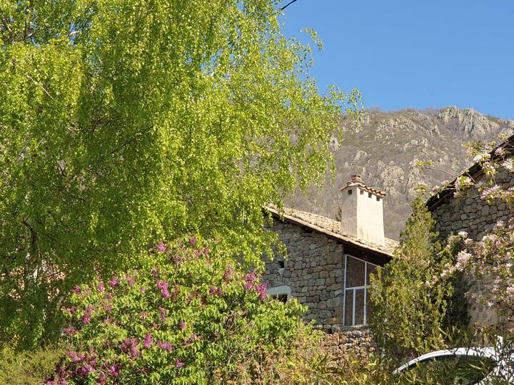 L'Arche des monts d'Ardèche vue exterieur