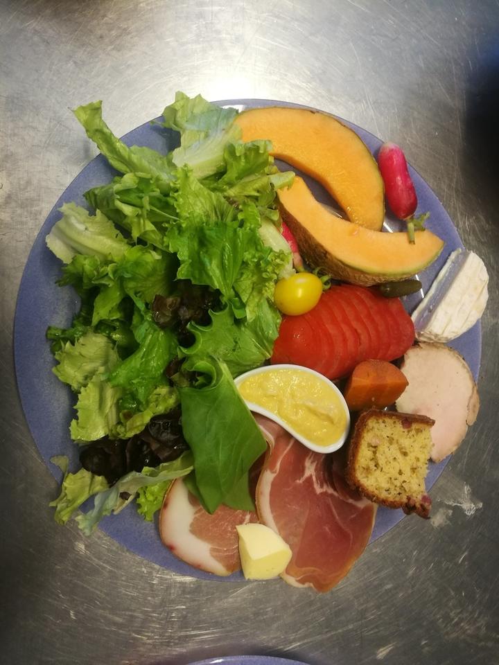 IMG_20200901_121922.jpg Assiette repas