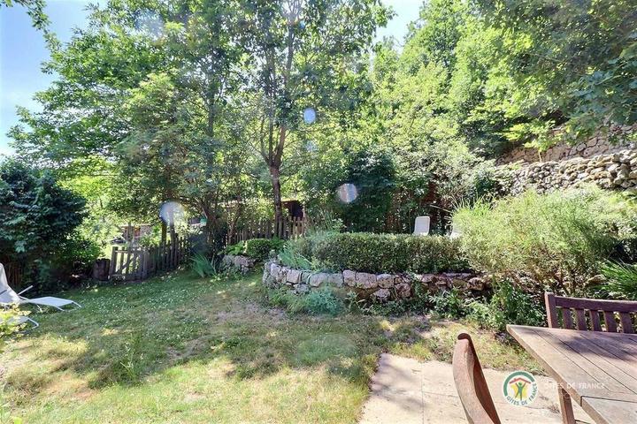 La terrasse et le jardin