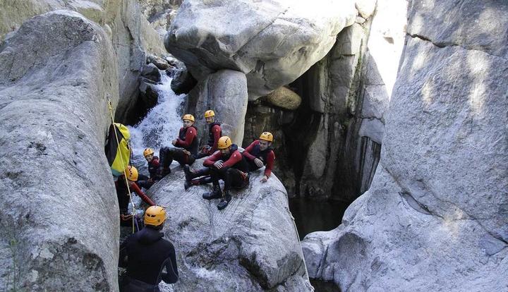 Gourgas avec GEO GEO canyoning