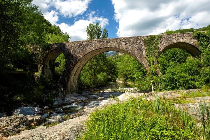 St-Pierre-de-Colombier - Pont du Prat ©S.BUGNON St-Pierre-de-Colombier - Pont du Prat ©S.BUGNON