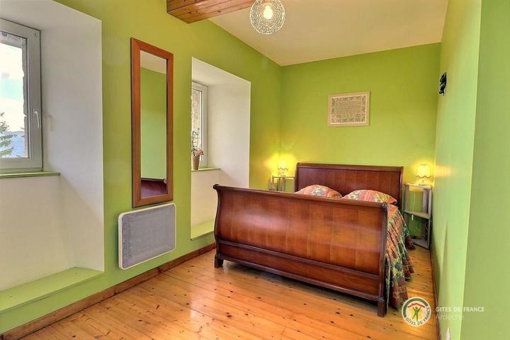 Chambre avec lit en 140