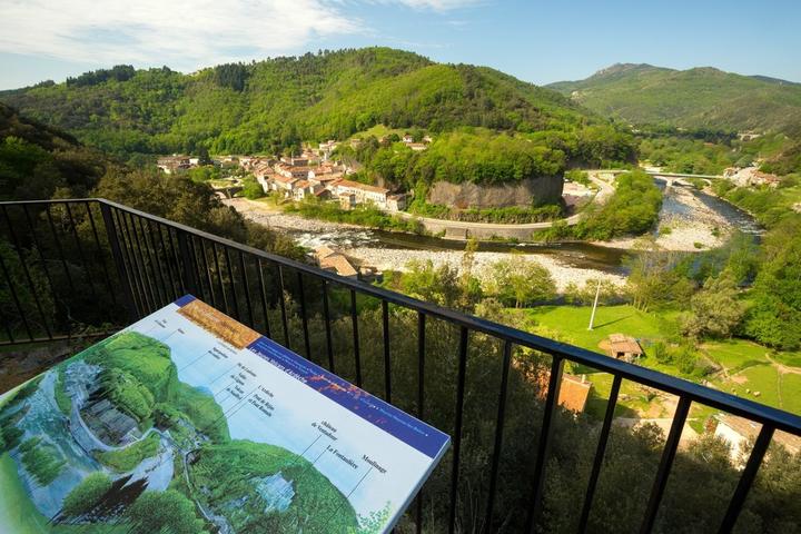 Pont-de-Labeaume - Belvédère ©S.BUGNON Pont-de-Labeaume - Belvédère ©S.BUGNON