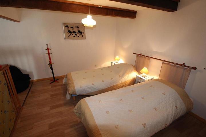 Chambre 3 avec 2 lits en 90 - mezzanine