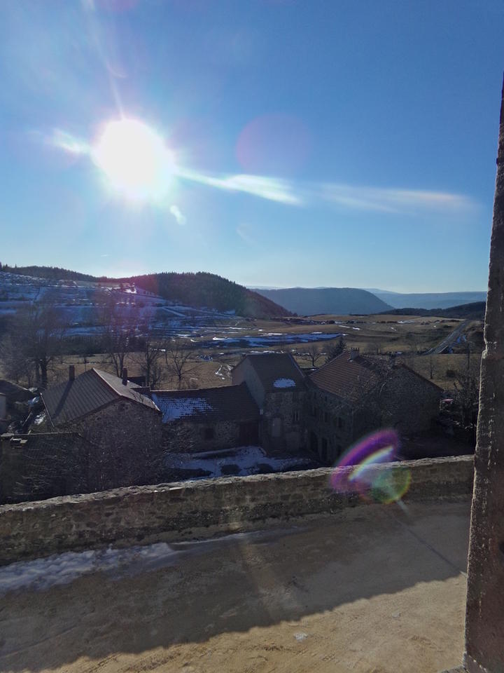 vue depuis le gîte étape de loubaresse