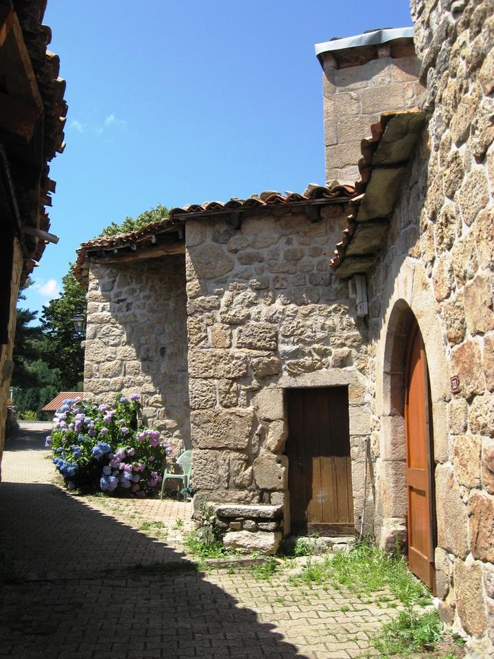 La Vallée des Tuiliers Hameau de Girond
