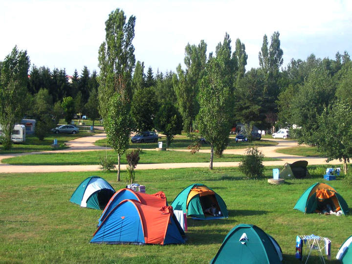 camping seuge-saugues camping seuge-saugues