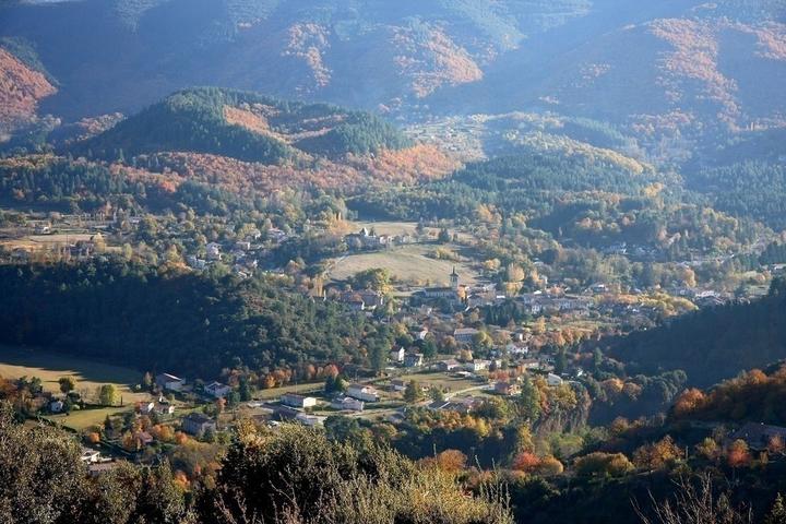 Bassin carbonifère de Prades-Jaujac-La Souche  ©N.Klee ©PNRMA Bassin carbonifère de Prades-Jaujac-La Souche  ©N.Klee ©PNRMA