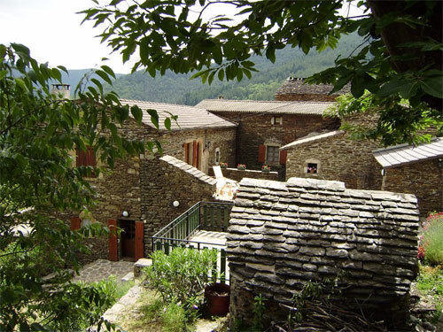 PALANQUE-DOMPNAC-VUE-ENSEMB