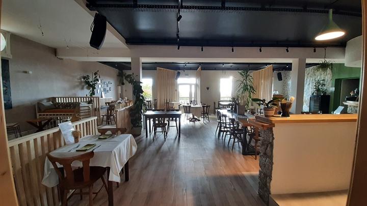 Aux Portes des Légendes Aux Portes des Légendes