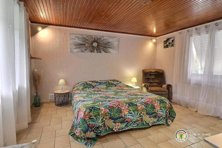 La chambre lit 160x200cm