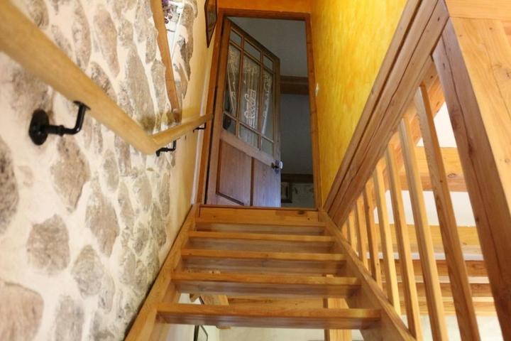 L'escalier pour la chambre