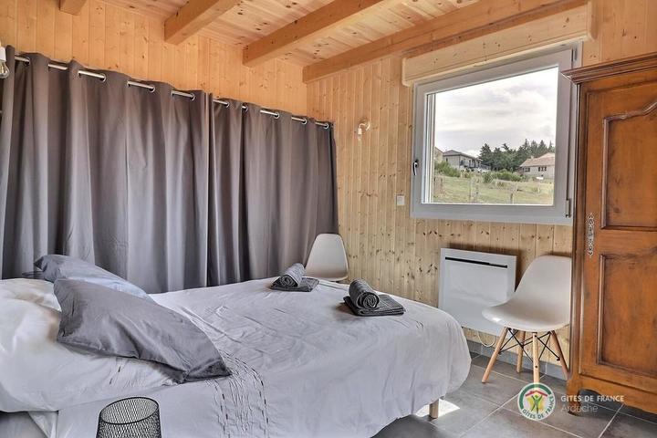 Chambre 1 au rez-de-chaussée