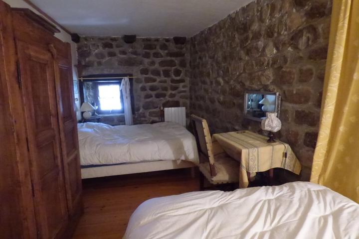 chambre 2 lits 140x190