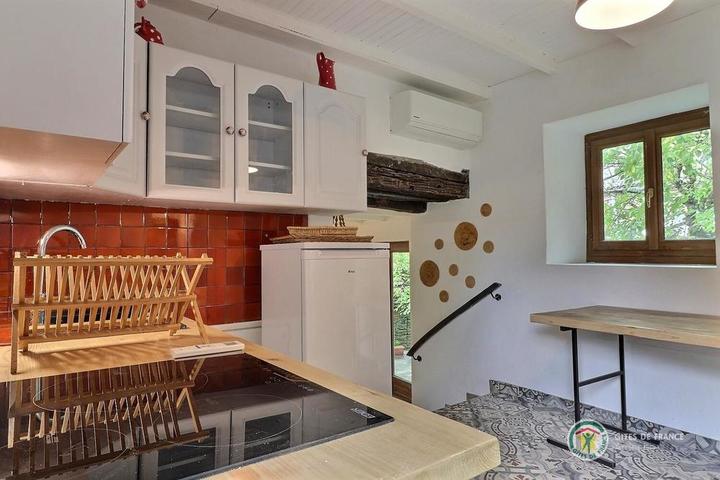 Cuisine 2e partie de la maison