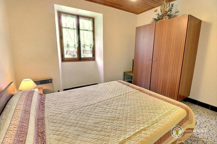 chambre 2 avec lit en 140