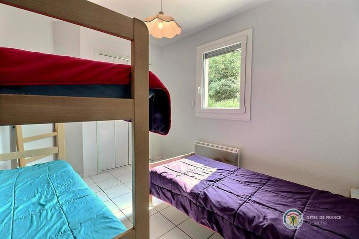 La chambre à 3 lits