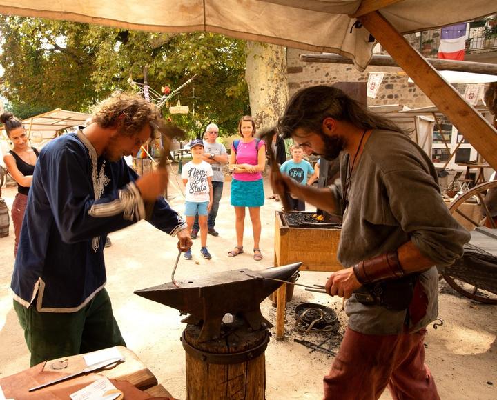 Thueyts - Blou Art - Collectif La Tête en Friche Thueyts - Blou Art - Collectif La Tête en Friche